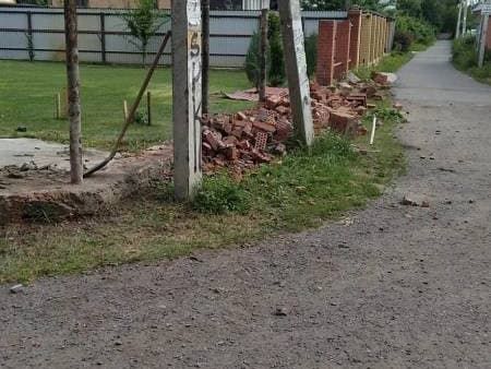 Демонтаж заборов - цена работ в Москве