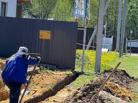 Ленточный фундамент для забора на заказ по выгодной цене в Москве