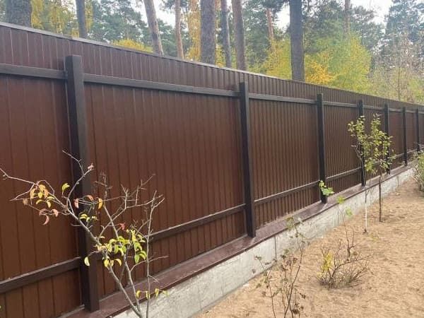 Заборы из профнастила цена под ключ в Москве по выгодной цене